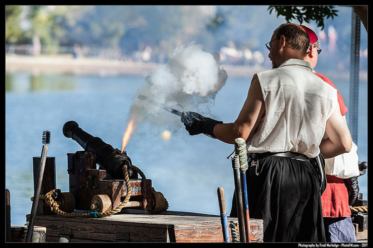 PIRATES-OF-ROGUES-COVE